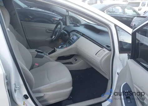 2013 Toyota Prius Two from USA, damaged, VIN JTDKN3DU1D5653180